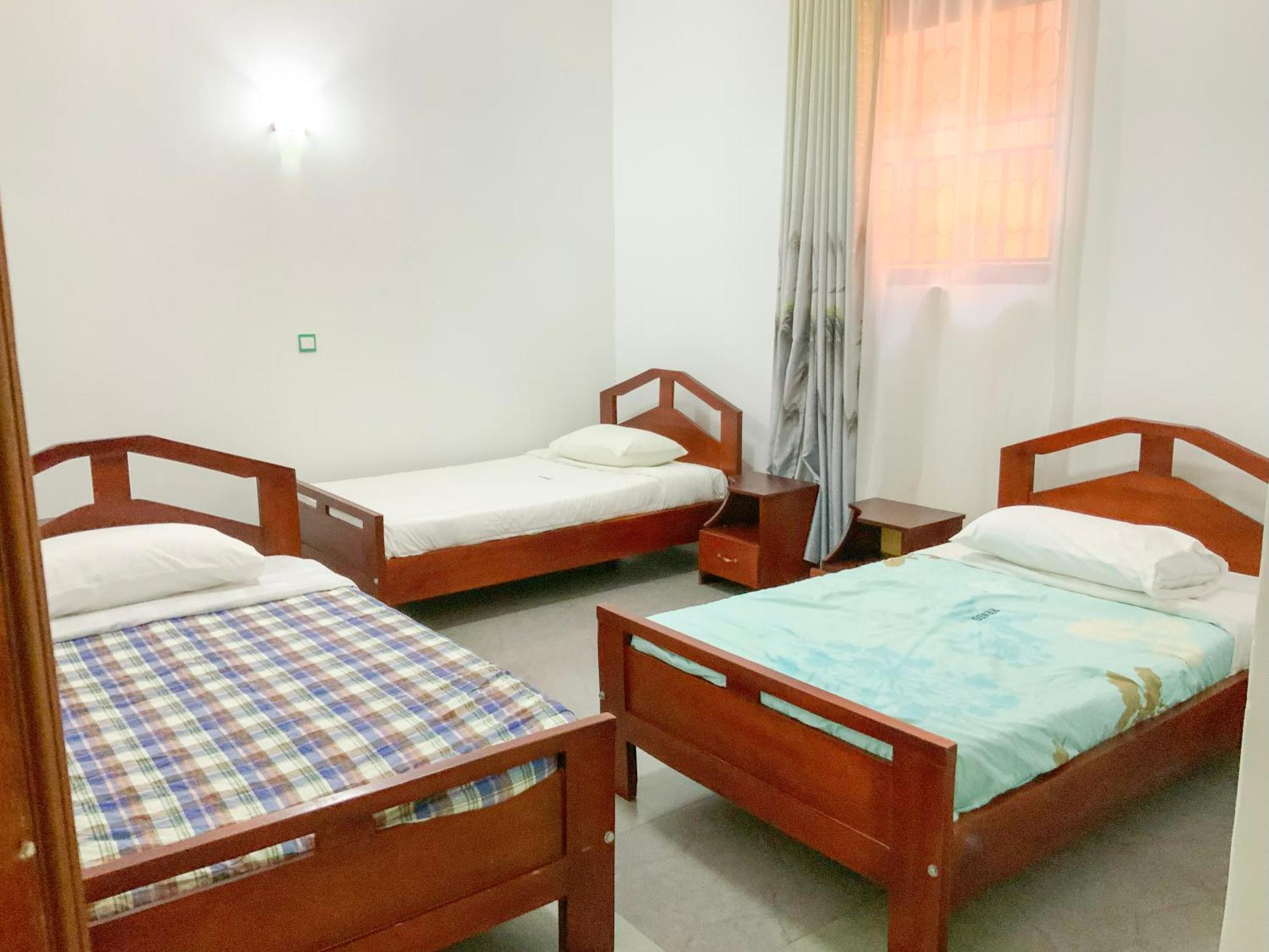 Hendo Hotel 엔테베 외부 사진